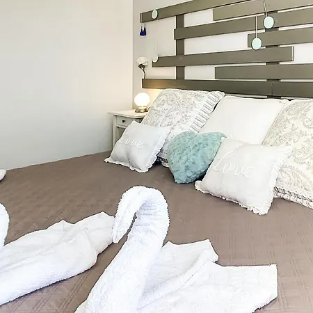 2 Bedroom Awesome In Chiclana De La Fronter * Chiclana de la Frontera