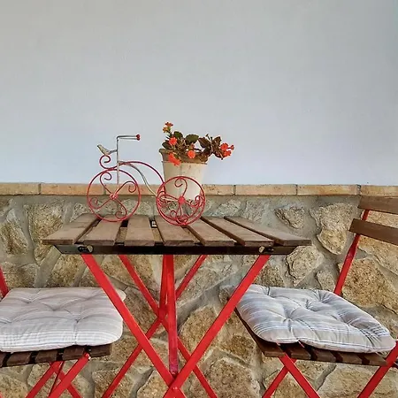 2 Bedroom Awesome In Chiclana De La Fronter Chiclana de la Frontera